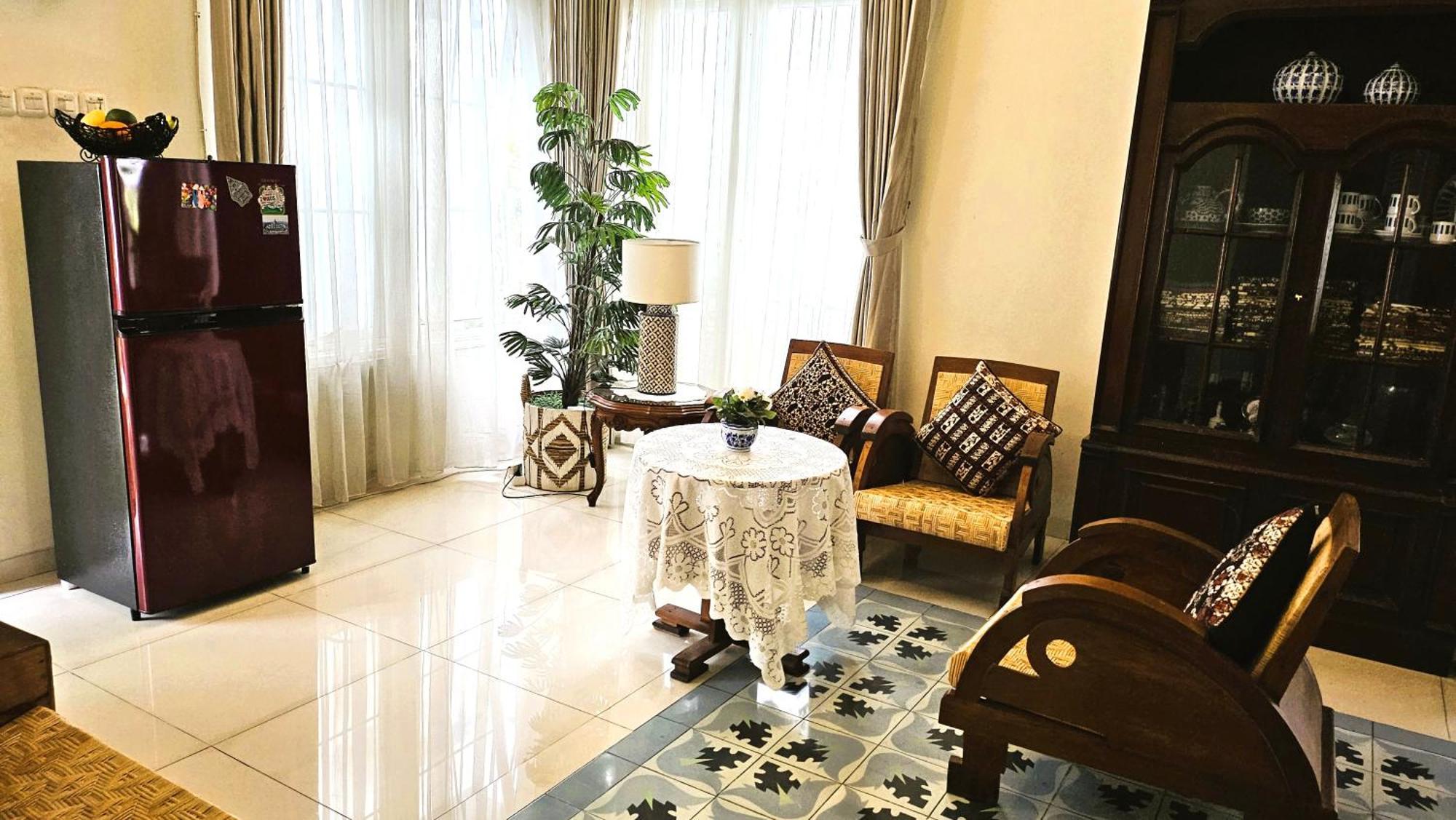 Surokarsan 9 House Yogyakarta Hotel Szoba fotó