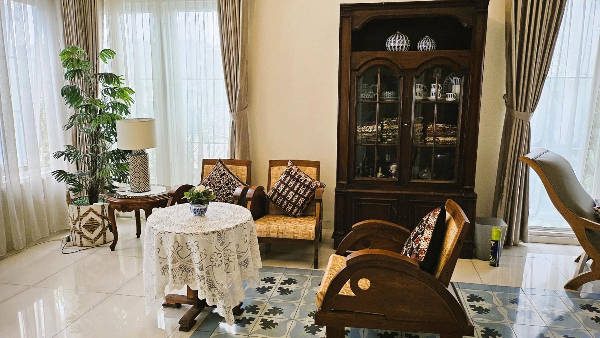 Surokarsan 9 House Yogyakarta Hotel Kültér fotó